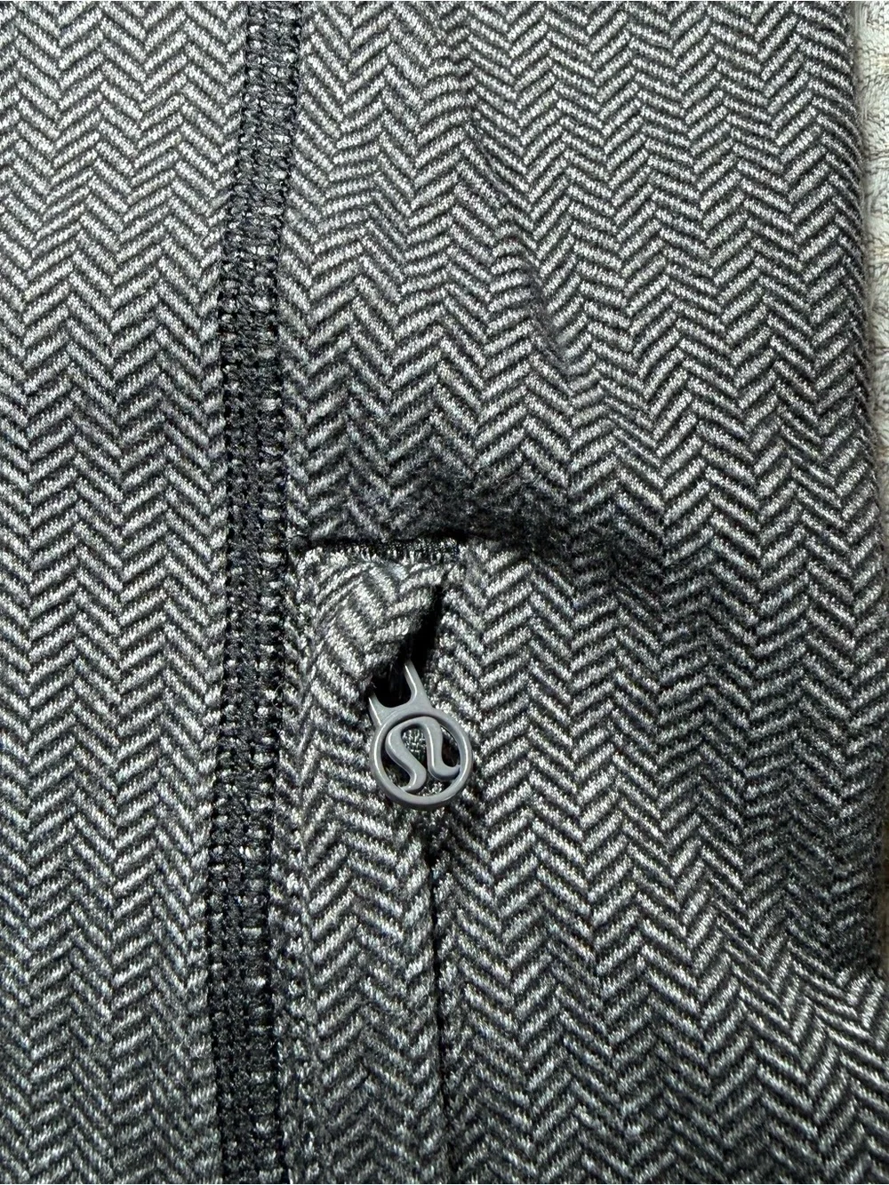 Lululemon Jacket Womens 6 Gray Daily Practice Hooded Full Zip Flecked Athletic